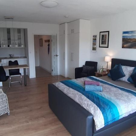 Modern City Apartment With Balcony And Nice Parc View Bremen Eksteriør bilde